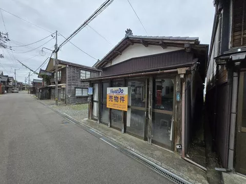 Mishima District Izumozaki Town Oaza Anise 2-story 5K