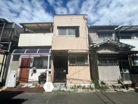 Higashi-Osaka City Minami Kamikozaka (Mitto Station) 2-story 4K