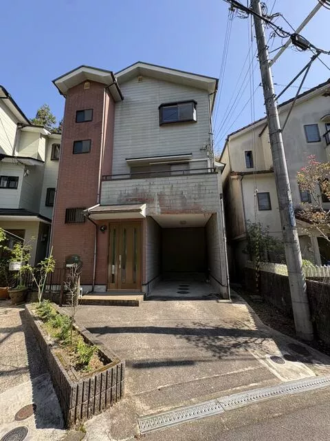 Kawachinagano City Higashi-katazoe-cho (Mikaitsu-cho Station) 3-story 4LDK