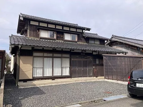 Used single-family home JR Obama Line Awano Station 19 minutes on foot