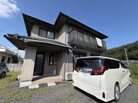 Used single-family home with clean water facilities, built by Misawa Homes, suitable for home gardening. Ashikaga City
