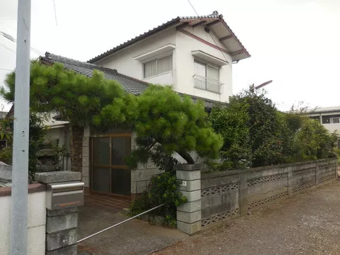 Nakatsu City, Oaza Kamimiyanaga (Nakatsu Station), two-story building, 5SDK