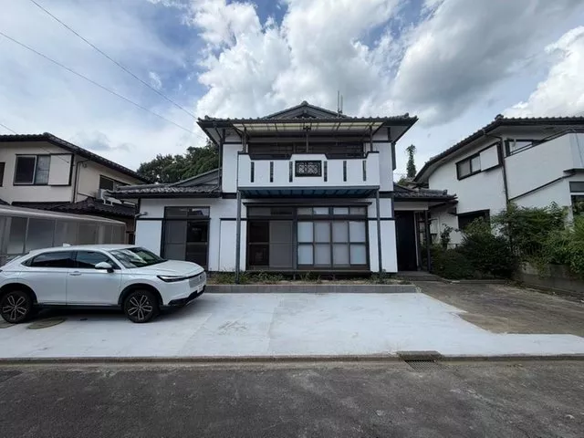 ◆Renovated in August 2026 (partial flooring, washroom, bathroom, tatami mat replacement, parking expansion)