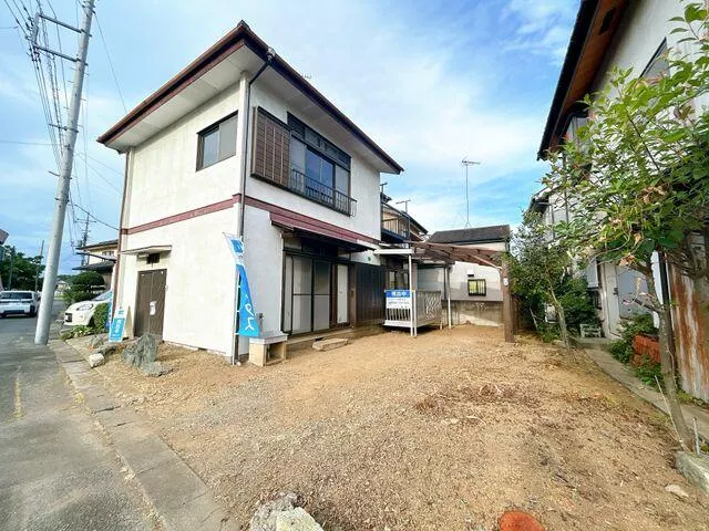 Higashimatsuyama City, Oaza Higashidaira (Higashimatsuyama Station) 2-story building 5DK