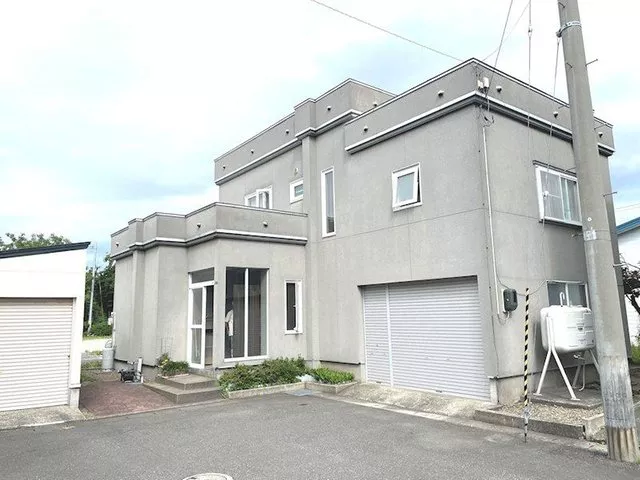 [With built-in garage] A luxurious space to protect your beloved car! Achievable for 7,980,000 yen in Yaetada 3-chome.