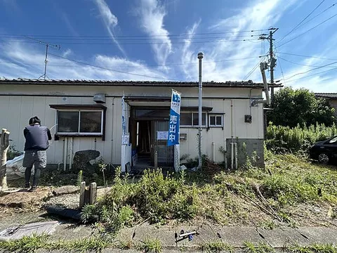 Used single-family home Murakami City Midori Town 2-chome Detached house