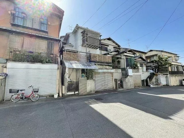 Kyoto City, Yamashina Ward, Ooyaka Nakakoji Town (Nagitsuji Station) 2-story 5LDK