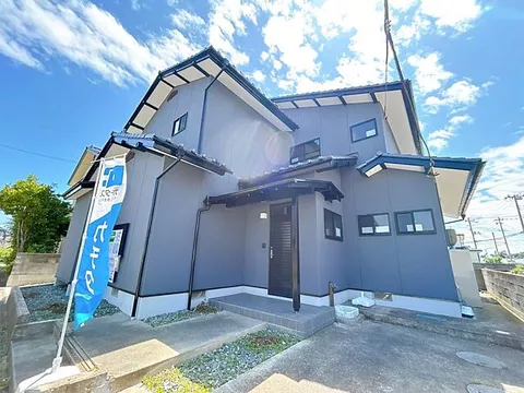 Used single-family home in Nakayashiki 1-chome, Ishinomaki City