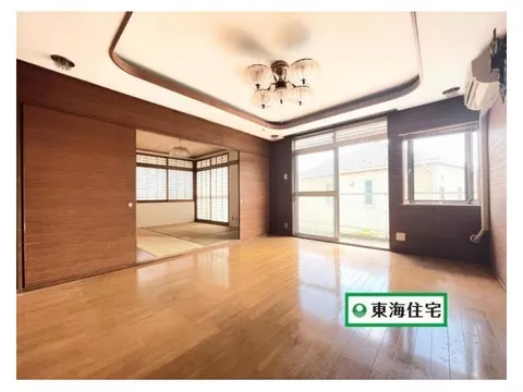 The peace of steel frame construction, the gentleness of a single-story home◎◎Easy access for commuting, schooling, and shopping+*
