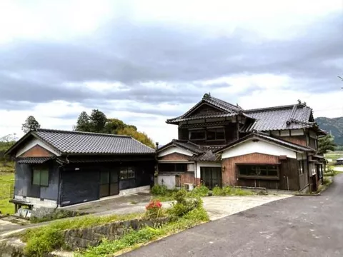 Takeo City, Higashikawaton Town, Oaza Hakama (Takeo Onsen Station), 2-story building, 10LDK