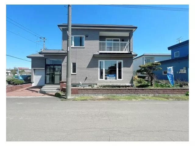 [Open House] Exterior renovation planned / Move-in available within the year / Parking for 3 cars after expansion /