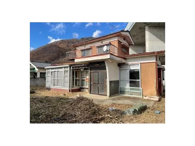 Kamishiojiri (Nishi-Ueda Station) 4.25 million yen
