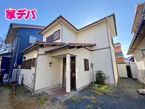 Toyokawa City, Ichida-cho, Zaimokuya (Yahata Station) 2-story building 5DK