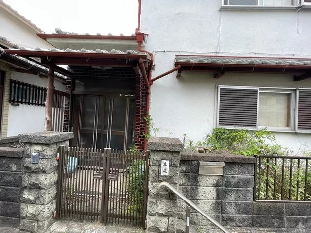 14 minutes on foot from Higashi-Ikoma Station. 4DK in Tsujimachi, Ikoma City, 5.8 million yen