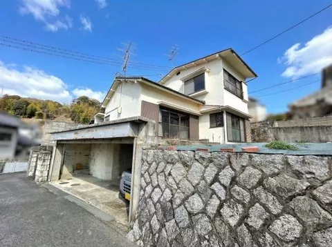 8 Yamamoto, Asaminami-ku, Hiroshima City (Shimo-Gion Station) 2-story building 5DK