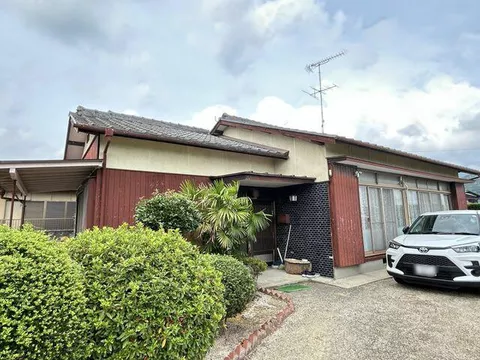 Saijo City, Tanbara Town Nagano (Tamanoe Station), single-story building, 5DK