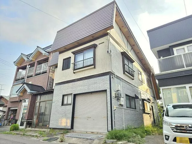 Aomori City, Kanazawa 1-chome (Aomori Station) 2-story building 6DK