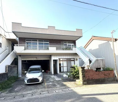 Komatsushima City, Matsushima Town (Minami-Komatsushima Station) 2-story 9LDK