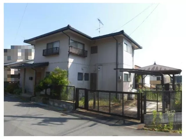 Corner lot! Built by Sekisui House! You can enjoy gardening in the yard♪