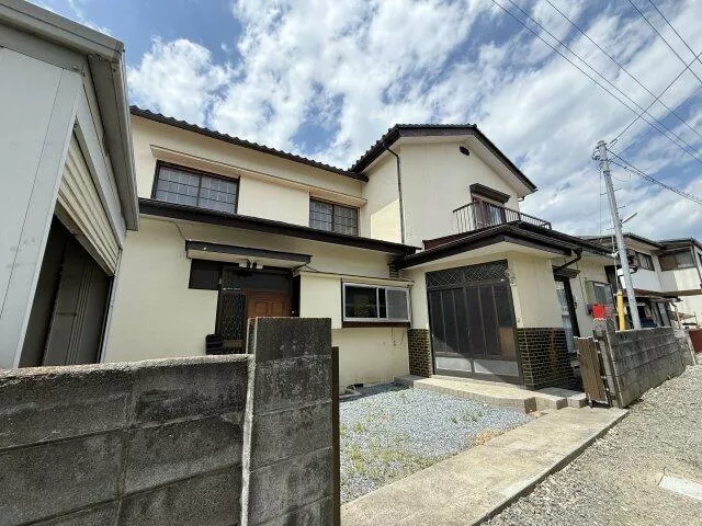 Kofu City, Ise 4-chome (Kai-Sumiyoshi Station) 2-story building 6DK