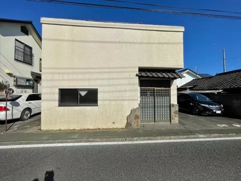 Takahagi-shi, Kanagawa (Takahagi station) 2F 4K

880,000 yen