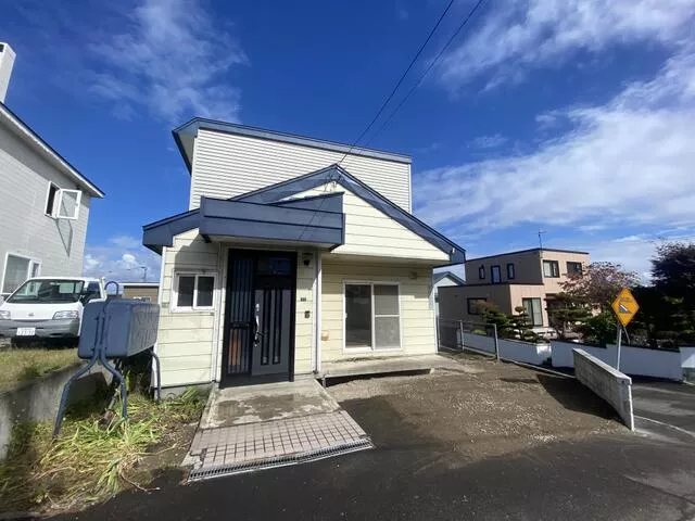 Sapporo City, Teine Ward, Tomioka 4-jo 3-chome (Inazumi Park Station), 2-story building, 4LDK