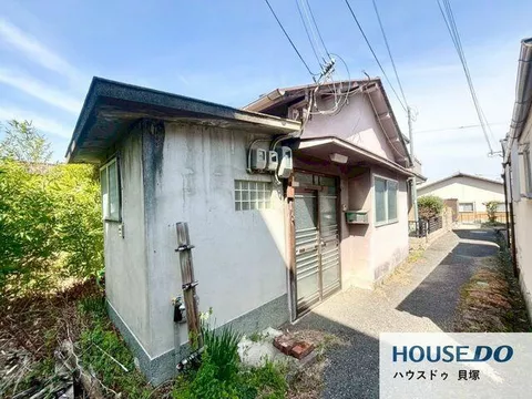 Sennan District, Kumatori Town, Gomon Nishi 1-chome (Kumatori Station) single-story 4DK