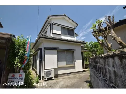 ■ 14-minute walk to Taiyo Sakanoue Store ■ 4-minute walk to Mukahara Post Office ■ Kagoshima Bank Sakanoue...