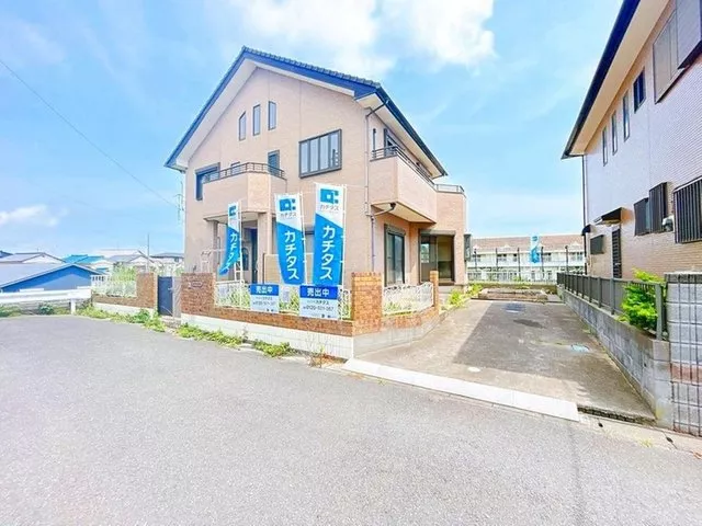 [Open House] Current sale until July 20 / Parking for 2 cars available / Face-to-face kitchen /