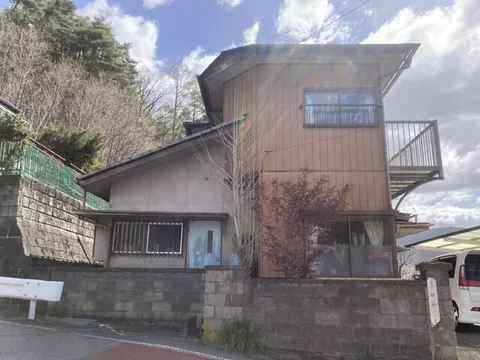 Chino City, Shiroyama (Chino Station) 2-story 5LK