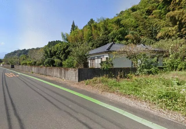 Takasaki-cho Maeda, Miyakonojo City (Hyuga Maeda Station) Single-story building 4DK