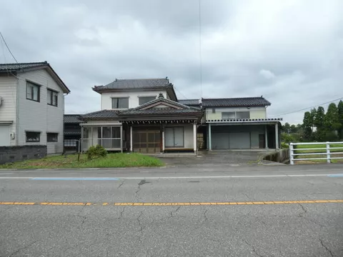 Toyama City, Yao Town Kuroda, 2-story building, 9DK
