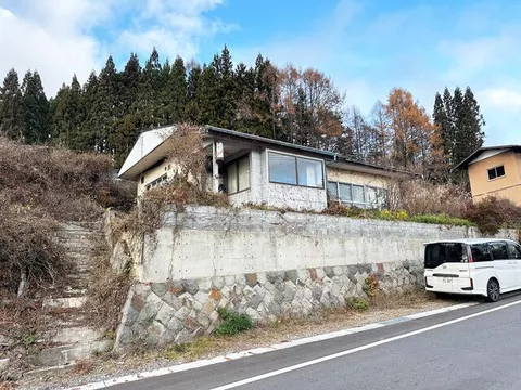 3K single-story building in Iriyama, Nagano City