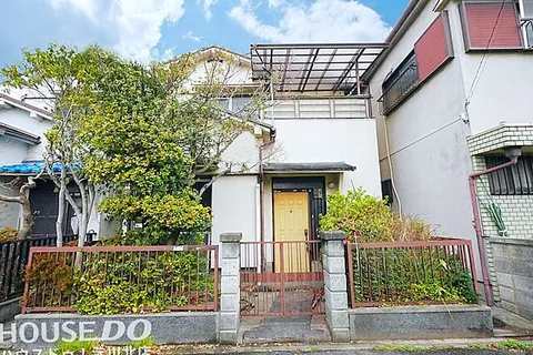 Used single-family home in Inazucho 2-chome, Toyonaka City