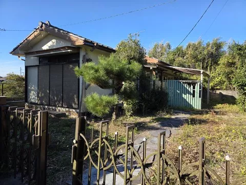Kimotsuki-cho, Kimotsuki-gun, Toyama, Flat roof, 2DK

2.5 million yen