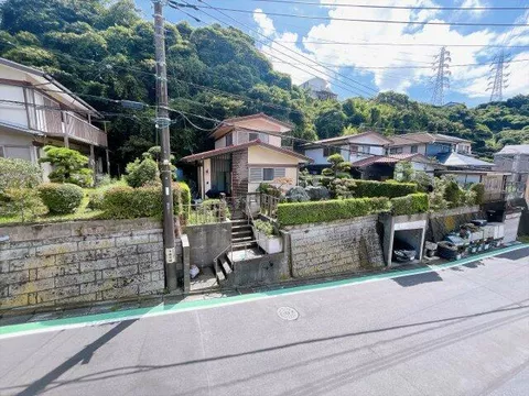 Yokosuka City Highland 3-chome (Keikyu Kurihama Station) 2-story 4LDK