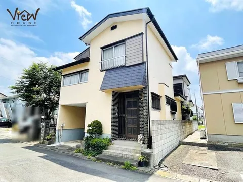 About 6 minutes on foot to Mamada Station; shopping facilities within walking distance! An area where convenience and tranquility are in harmony