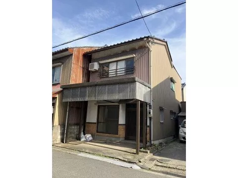 ~Used house in Ashiwa 2-chome, Fukui City~ Owner change property~