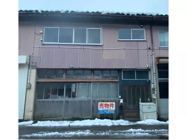 Kyomachi (Emergency Medical Center Mae Station) 980,000 yen
