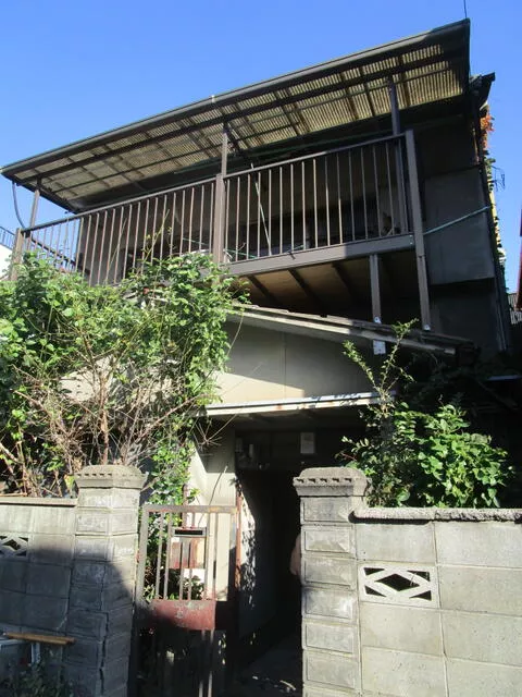 Takamatsu City, Nishihou Town 3-chome (Showa Town Station) 2-story building 6LDK