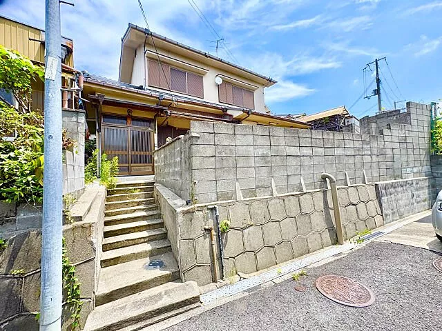 Used single-family home in Ikeshiricho, Kishiwada City