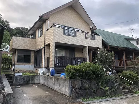 Used single-family home, 37 minutes on foot from JR Kyudai Main Line Amagase Station