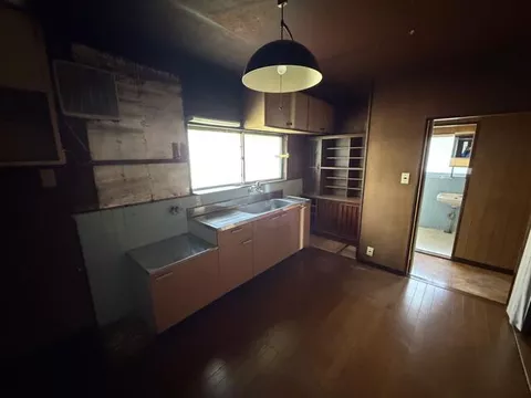 Nakajima, Kitakata-cho, Ichinomiya City (Kisogawatei Station) 2-story 5DK