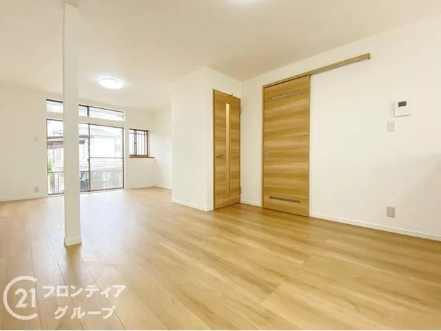 [LDK 20 tatami mats] Renovated ■All rooms have storage, keeping your belongings tidy!