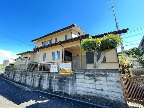 Used single-family home, Oaza Tazumi residence