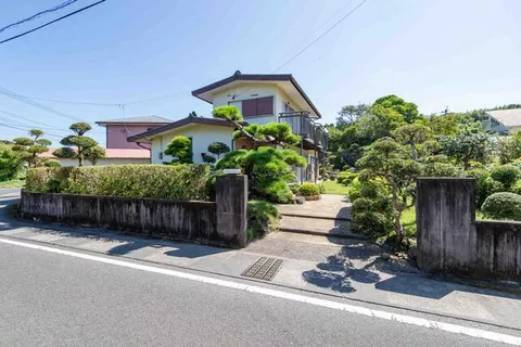 Hioki City, Fukiage Town, Nakanosato (Ijuin Station), 2-story building, 7DK