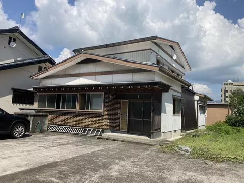 Ono City, Meirin-cho (Echizen-Ono Station) 2-story 6DK - Image 1