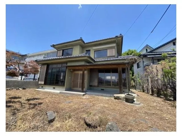 [Inspection completed♪] This is a used property located in a quiet residential area. Land area 90 tsubo!