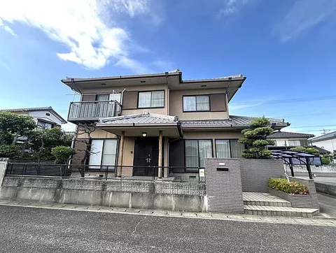 Used single-family home, 22-minute walk from Naruto Station on the JR Naruto Line
