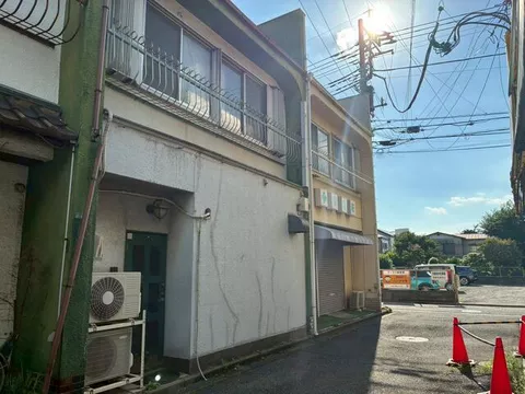 Niiza City, Higashi 2-chome (Shiki Station) 2-story building 4DK